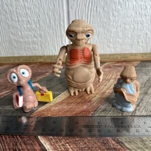 Lot Vintage E. T. the Extra Terrestrial Figures